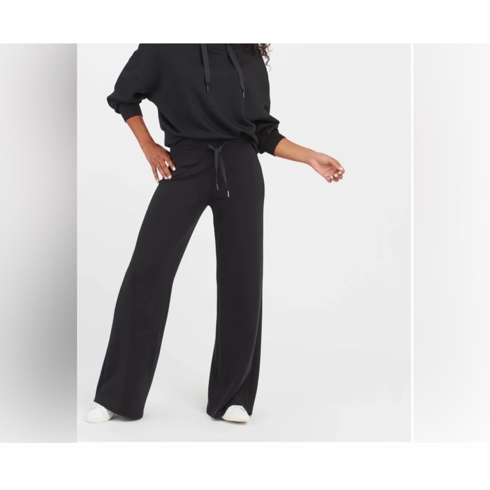 NWT Spanx AirEssential Black Wide Leg Pull On Pants Drawstring Waist M palazzo